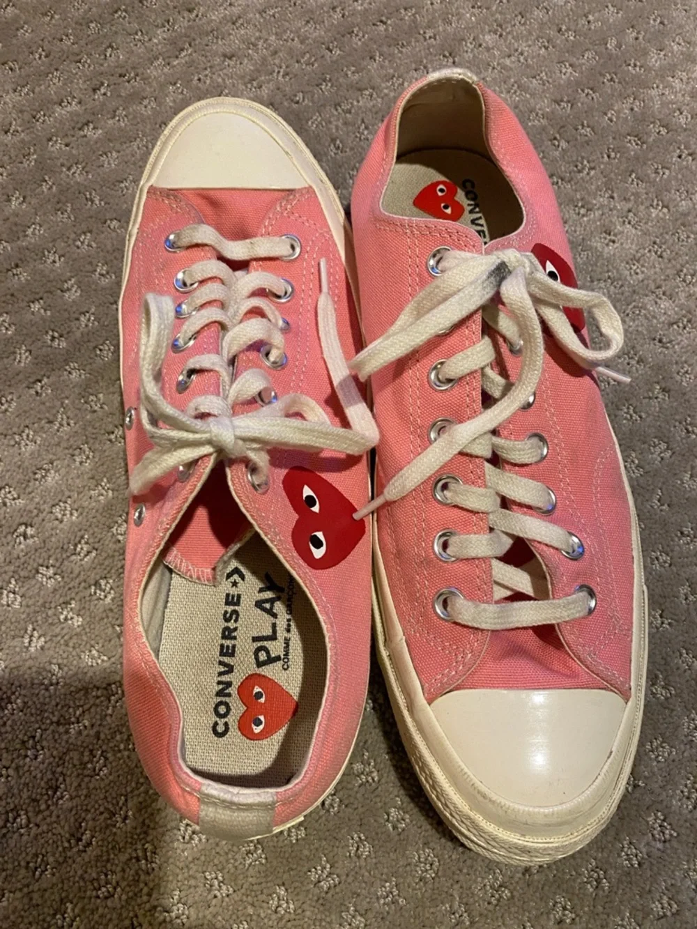 Converse Comme des Garcons Pink Low-Top Canvas Sneakers with Heart Logo - Picture 2 of 10